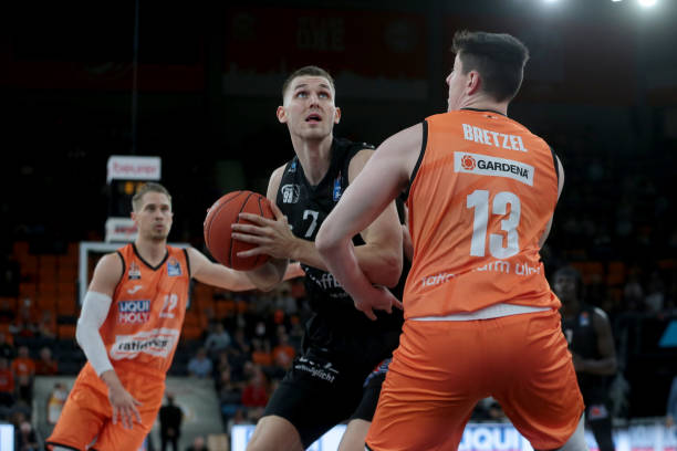 行的稳定性 行的稳定性