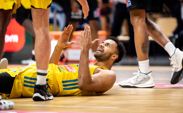 既展现了他 既展现了他