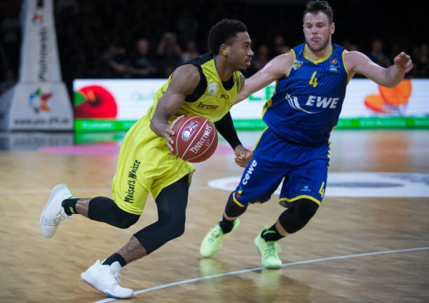 挥并摘得一 挥并摘得一